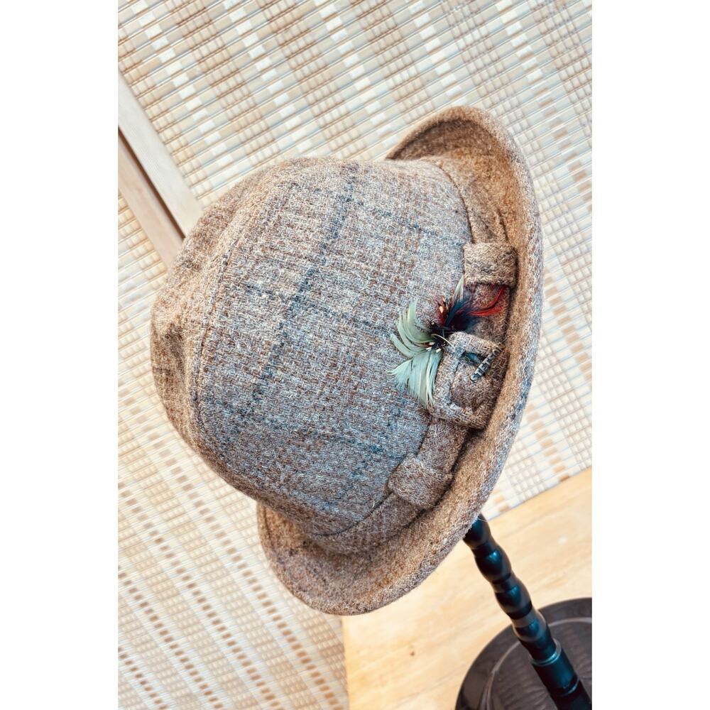 Vintage Stetson Tweed Fedora Hat Cap With Feather Accents Unisex Size 6.5